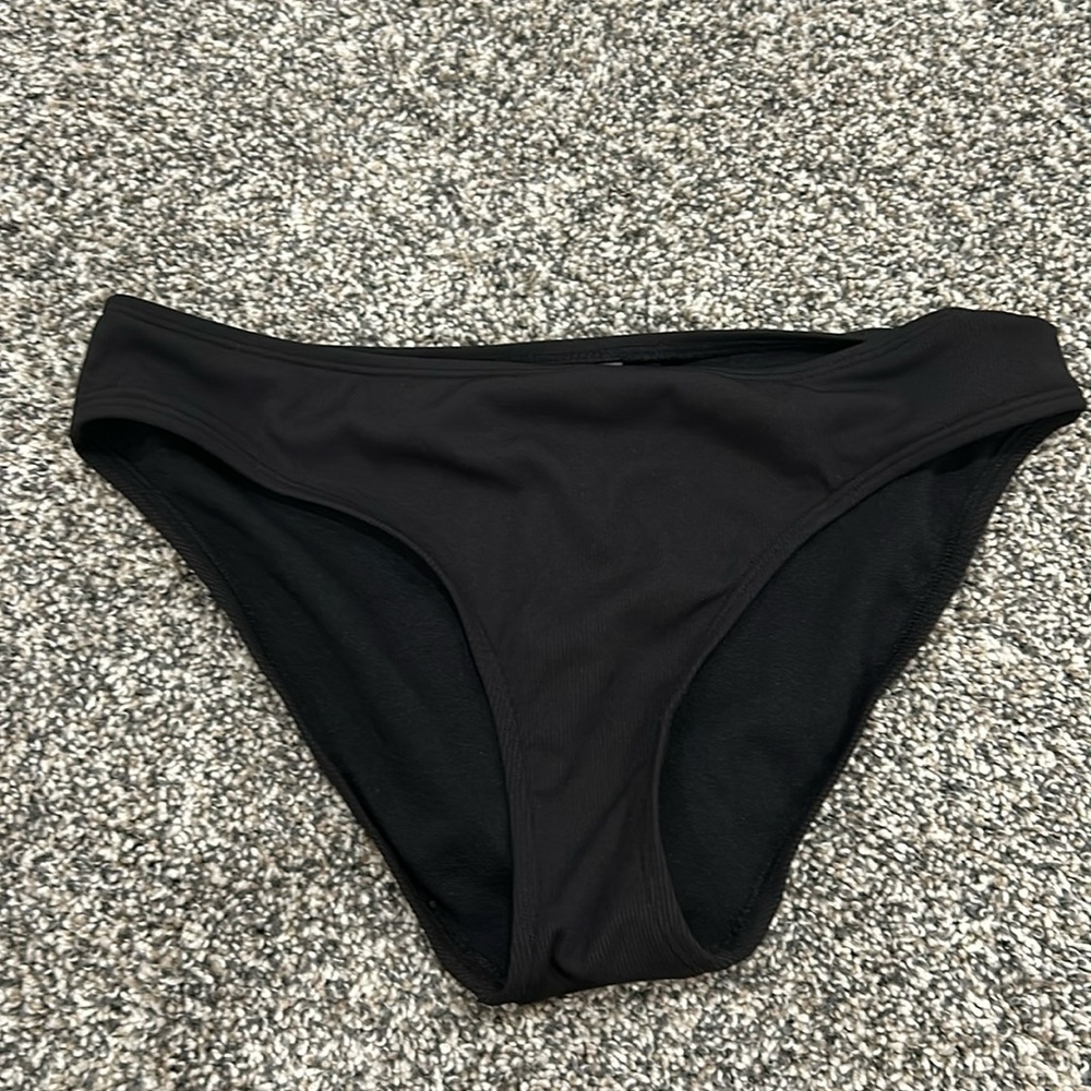 women’s swim suit